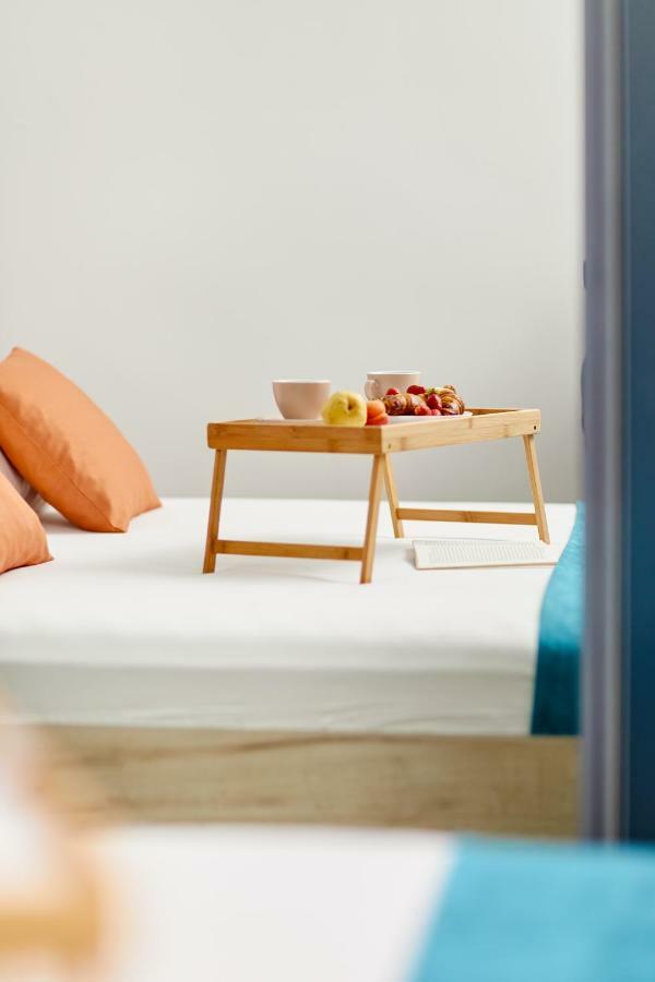 Mosaic Apartment Risan Luaran gambar